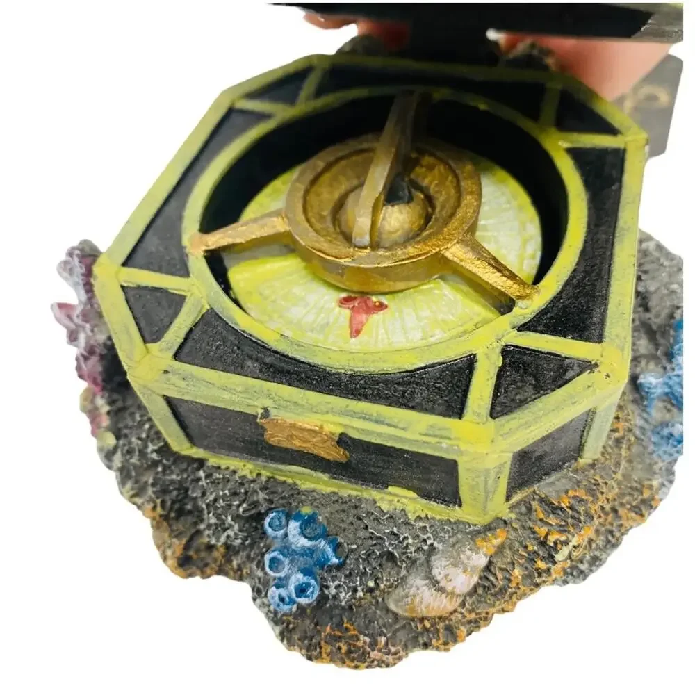Penn-Plax Aquarium Tank Ornament Pirates of the Carribean Compass Disney